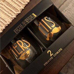 Fifth Avenue Black and Gold Stemless Goblets Set